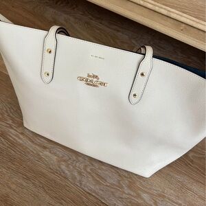 Coach Ivory Leather Tote Bag